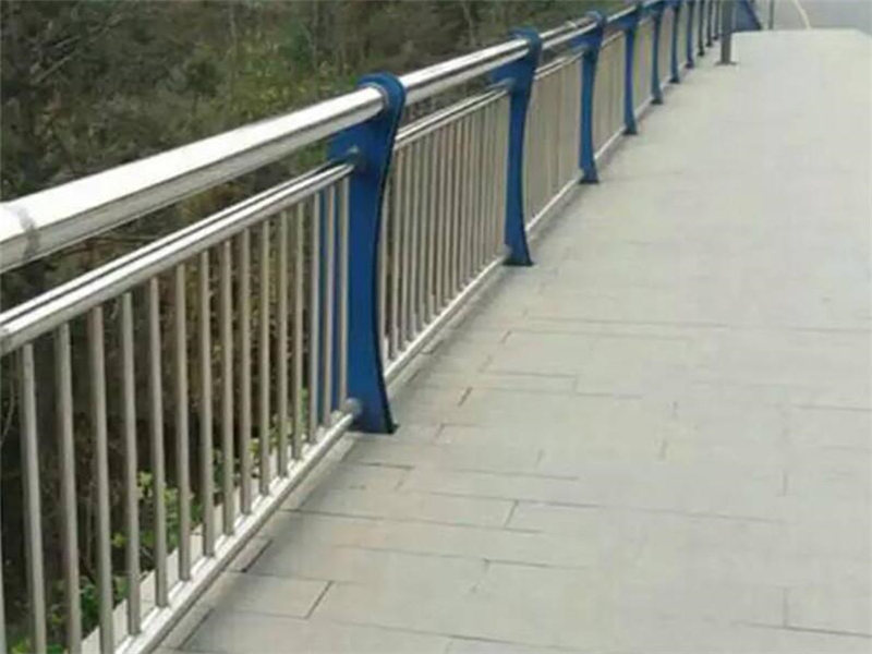 不銹鋼加工中哪些環(huán)節(jié)需要特別的注意？