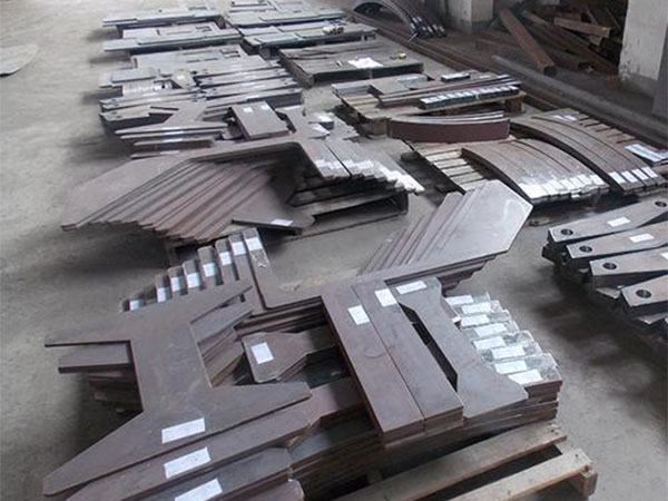 看濟南不銹鋼加工廠家如何進行表面處理提升