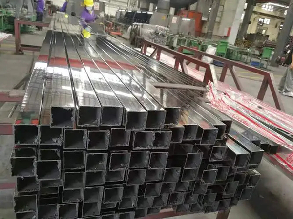 不銹鋼護欄定制標準